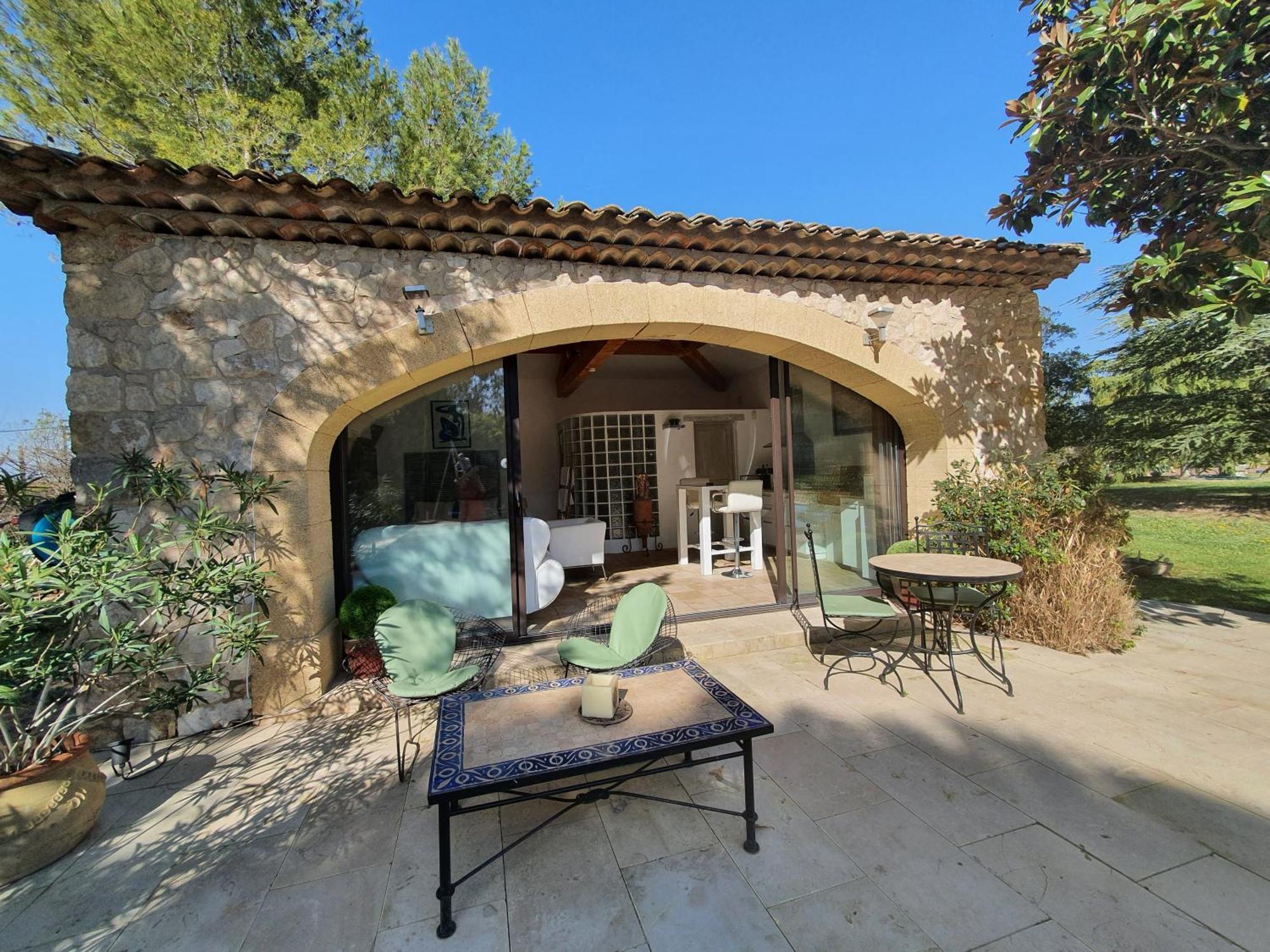 Mas Au Coeur De La Provence & Spa 圣卡纳 外观 照片