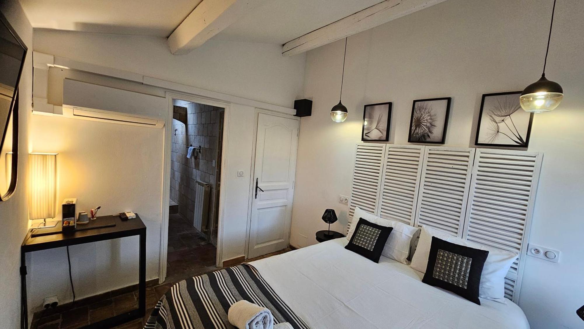 Mas Au Coeur De La Provence & Spa 圣卡纳 外观 照片